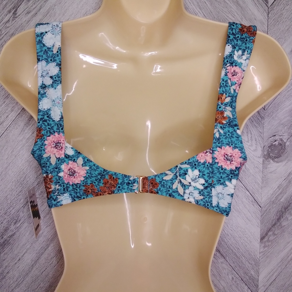 Time And Tru Women's Printed Balconette Swimwear Top Size: Small - Picture 3 of 5